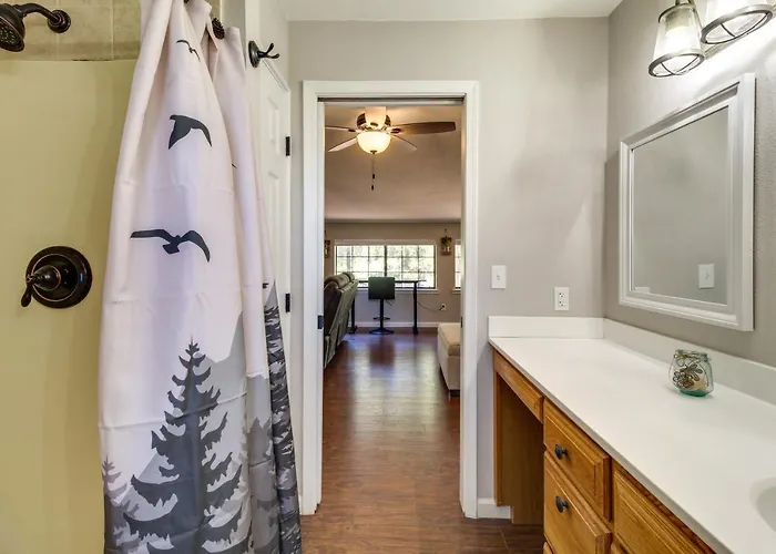 2 Mi To Rainbow Lake: W/ Furnished Deck! Pinetop-Lakeside