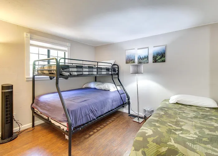 2 Mi To Rainbow Lake: W/ Furnished Deck! *