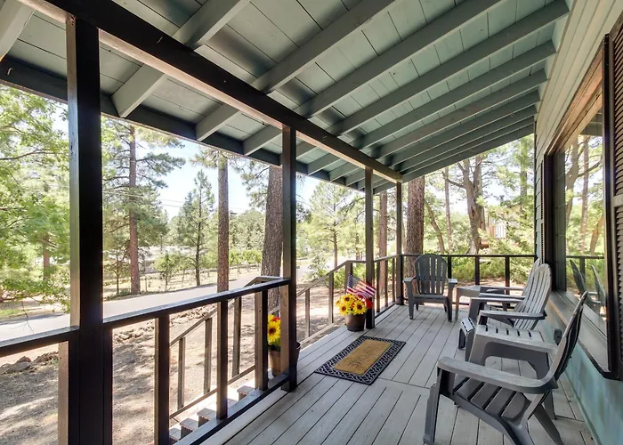 2 Mi To Rainbow Lake: W/ Furnished Deck! Pinetop-Lakeside